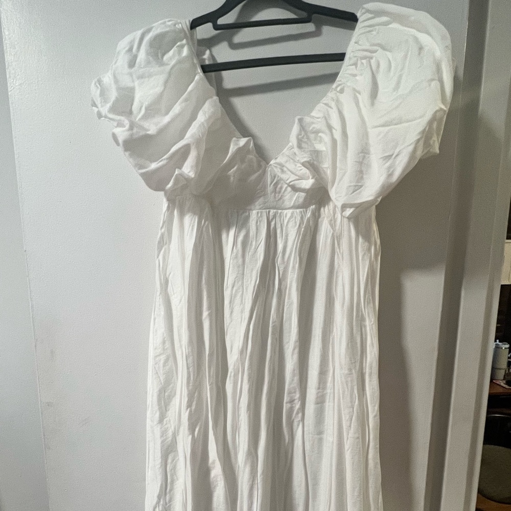 White Midi Dress. Bought from Tuckernuck but never worn for wedding events.